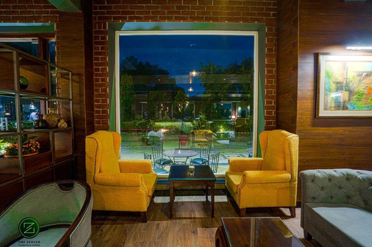 The Zenith - A Boutique Hotel By Hot Millions Mohali Kültér fotó