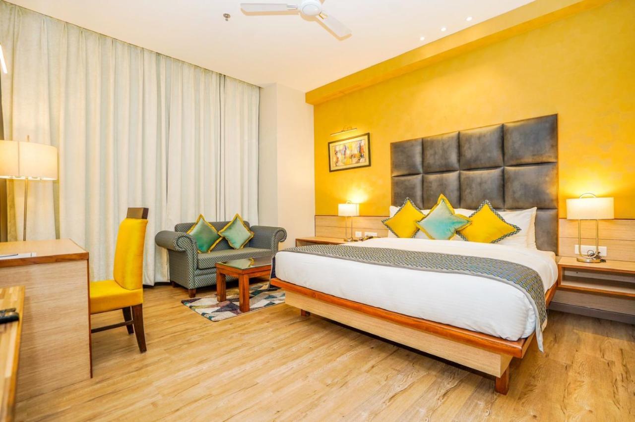 The Zenith - A Boutique Hotel By Hot Millions Mohali Kültér fotó